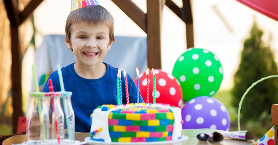 Aniversário para crianças com TEA: faça uma festa acolhedora